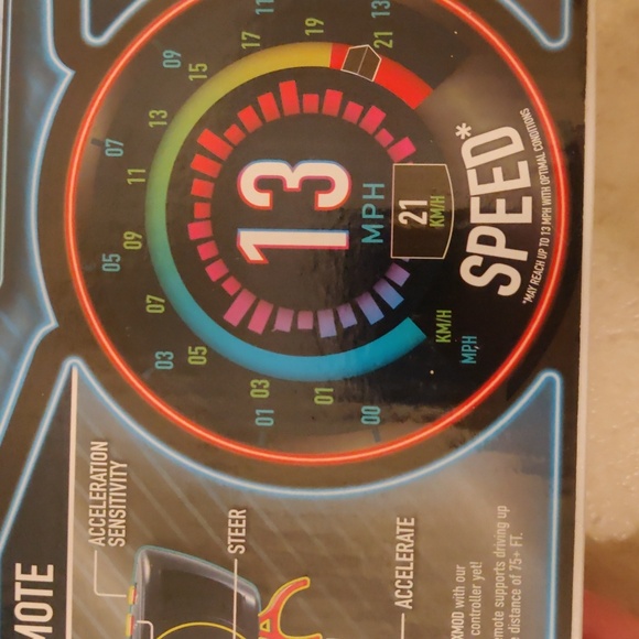 HEXBUG HEXMODS RC Tuner Car - Yellow - Picture 5 of 5